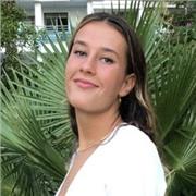 Profesora para apoyo con el francés a niños